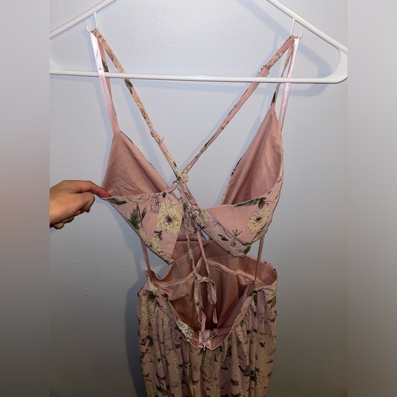 SHE+SKY Floor length Open back Everly Dress - Picture 2 of 3